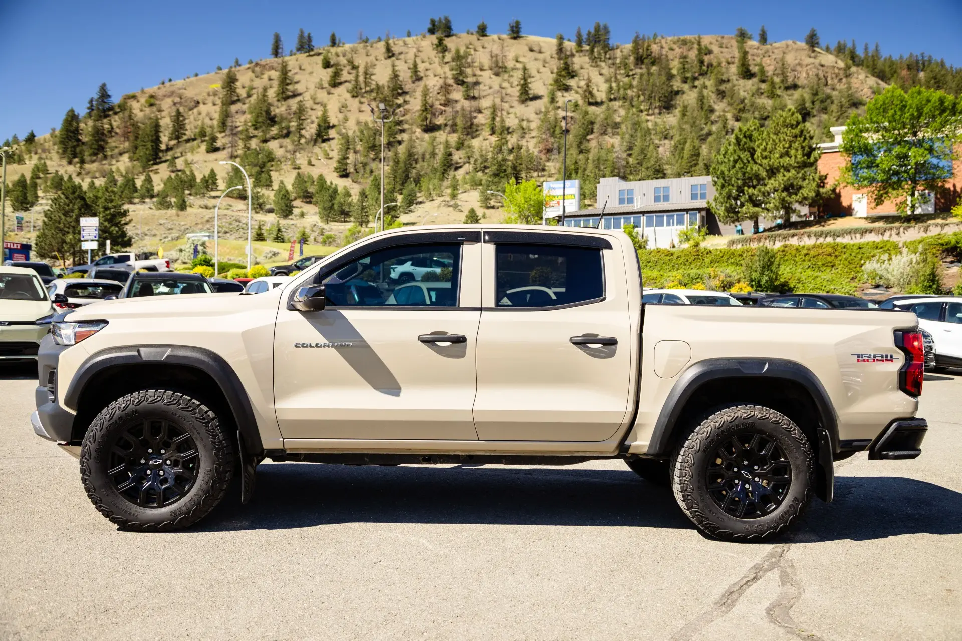 2024 Chevrolet Colorado 4WD Trail Boss — photo 6