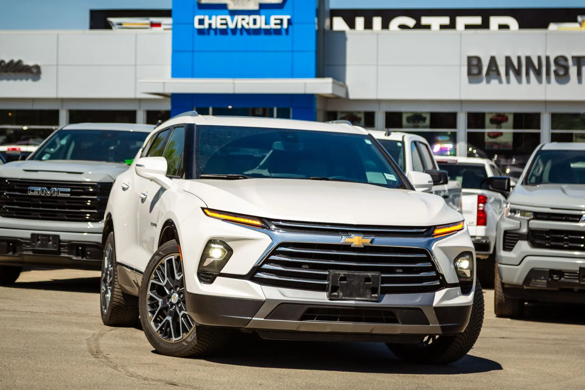 2023 Chevrolet Blazer Premier — photo 1