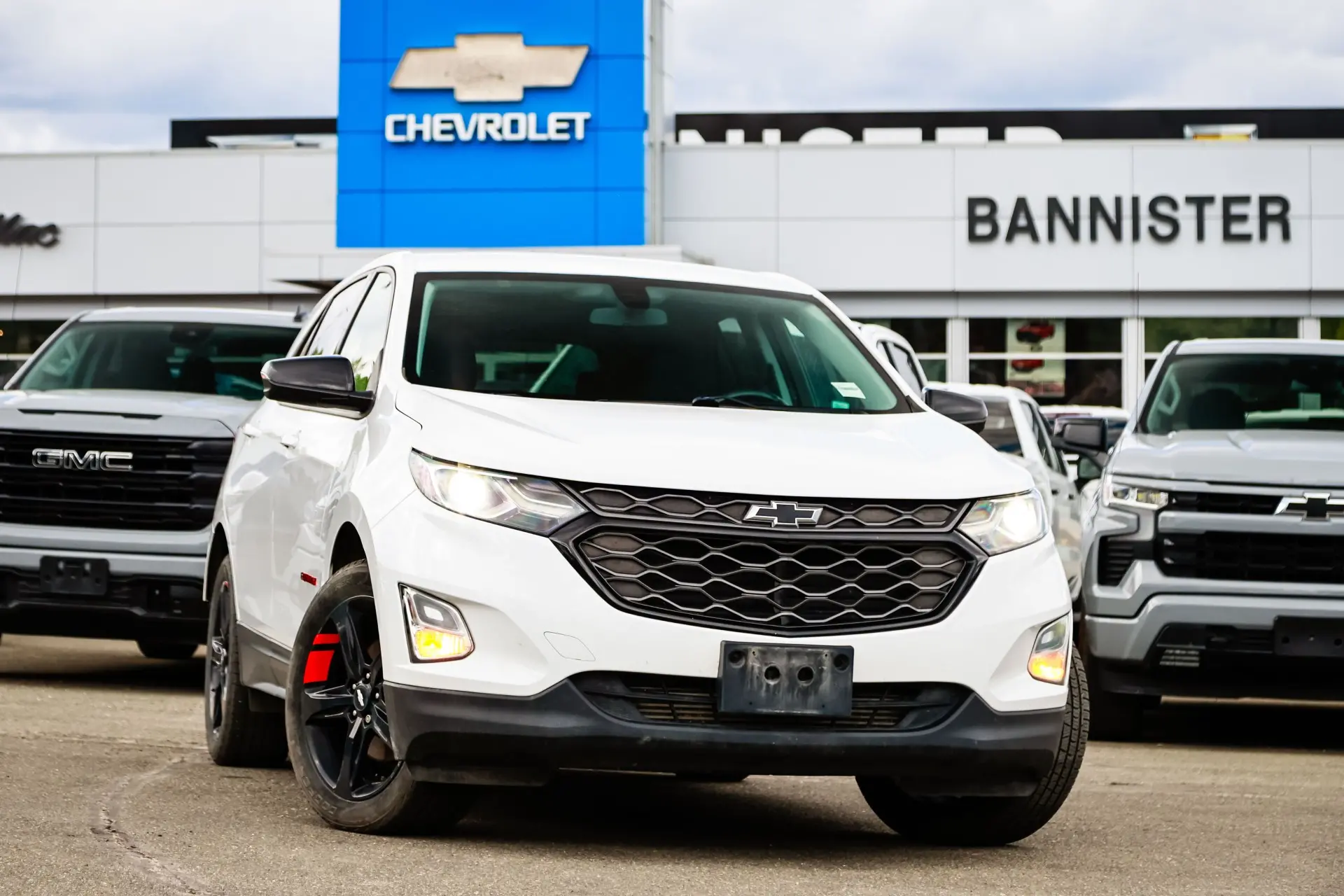 2019 Chevrolet Equinox LT — photo 1