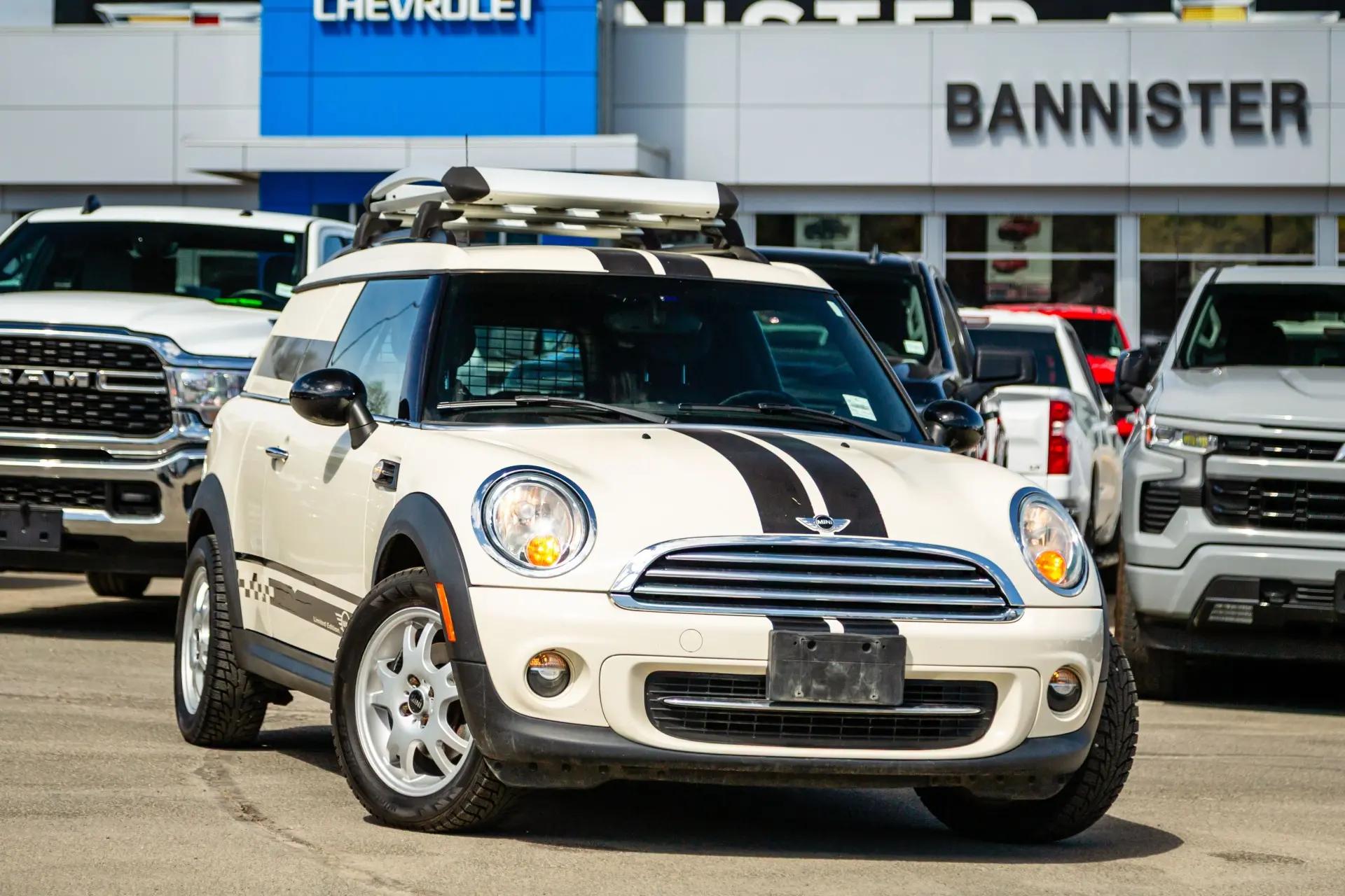 2013 MINI Cooper Clubman — photo 1