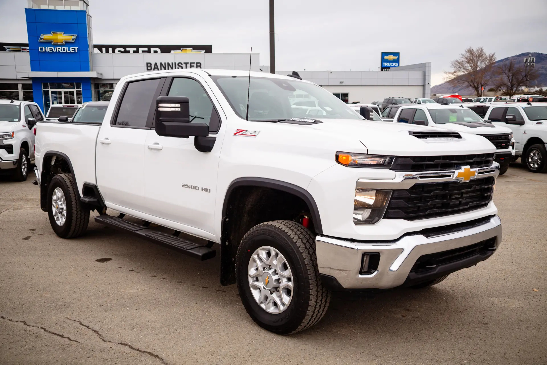 2024 Chevrolet Silverado 2500HD LT — photo 1