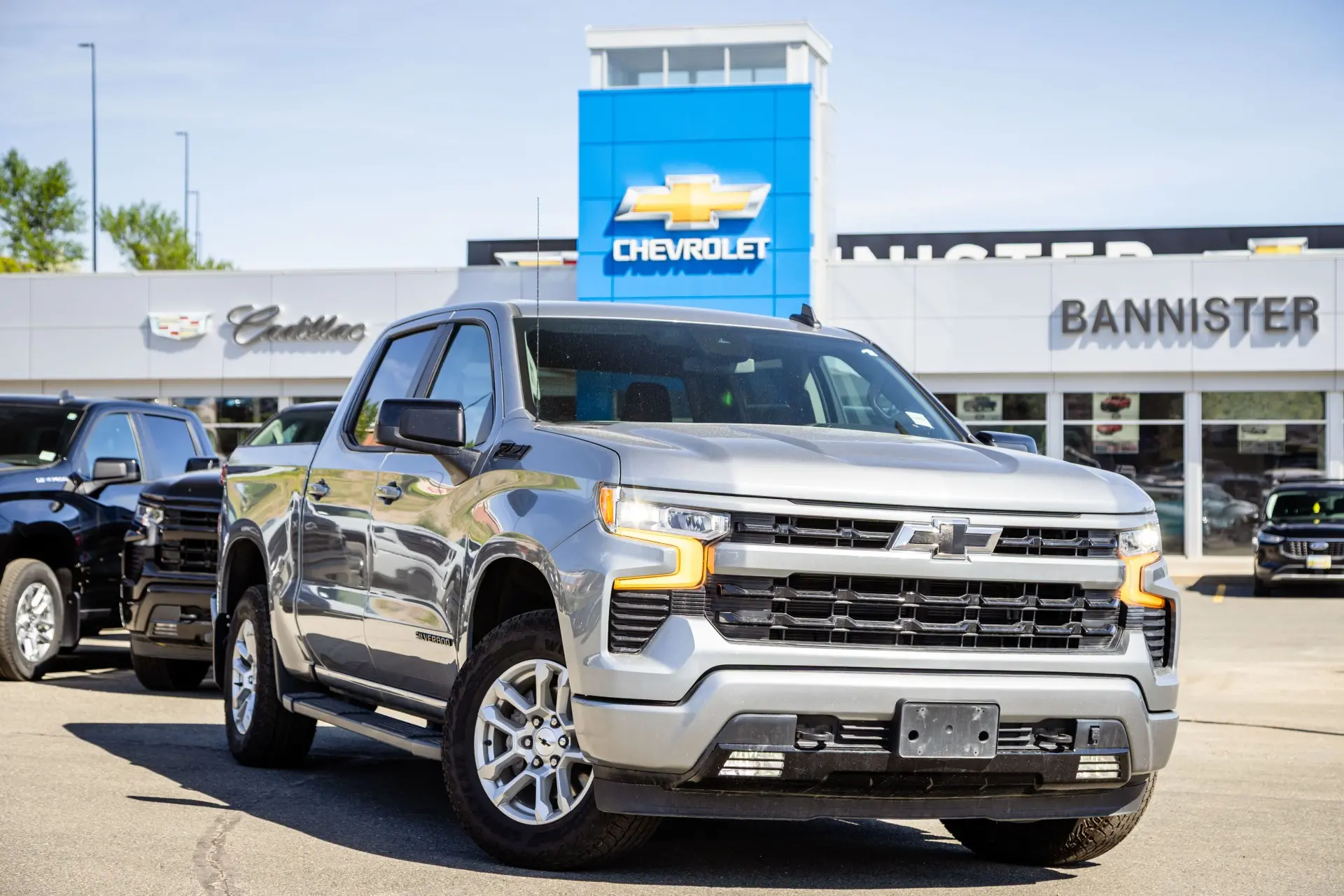2024 Chevrolet Silverado 1500 RST — photo 1
