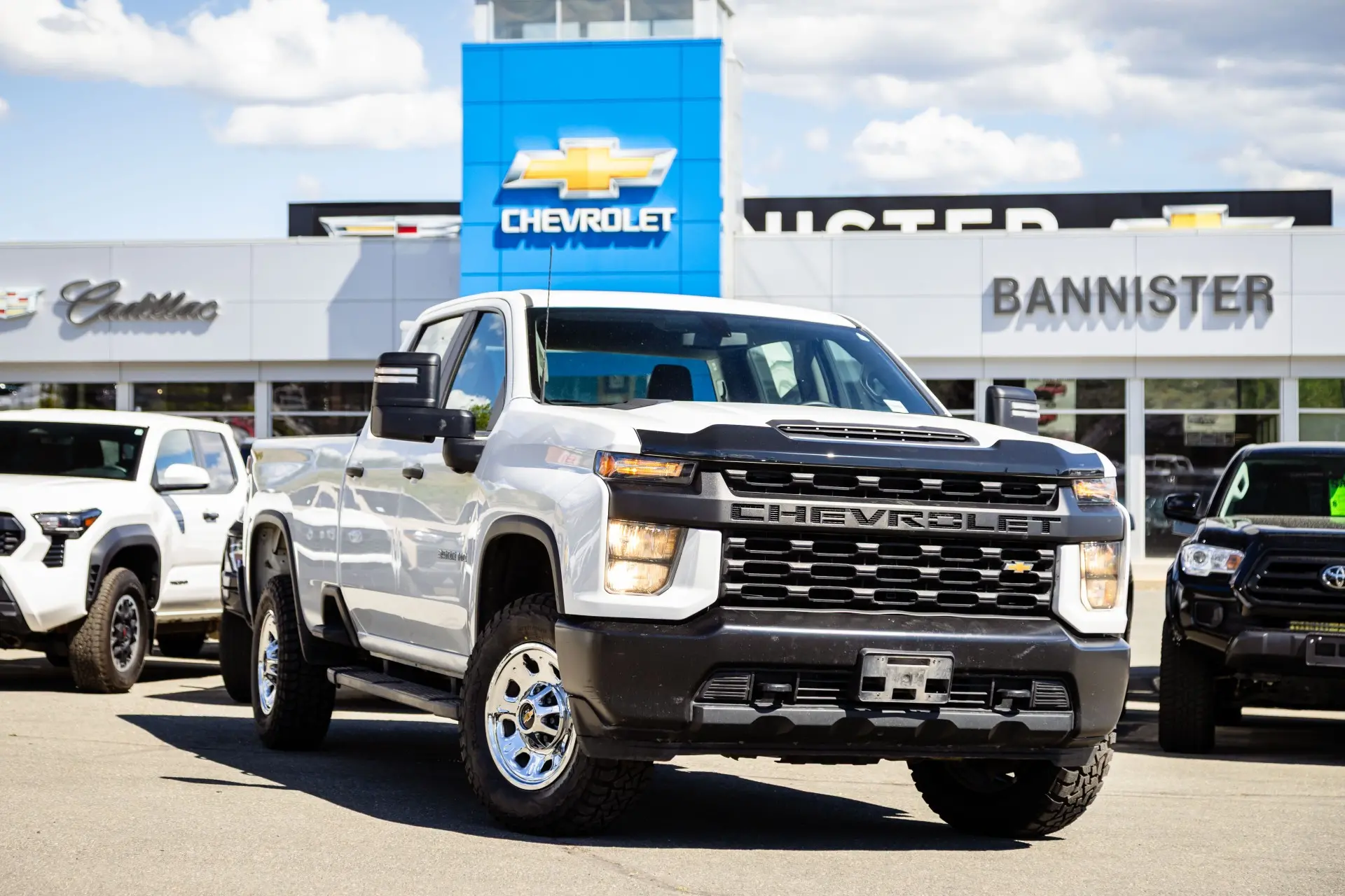 2022 Chevrolet Silverado 3500HD Work Truck — photo 1