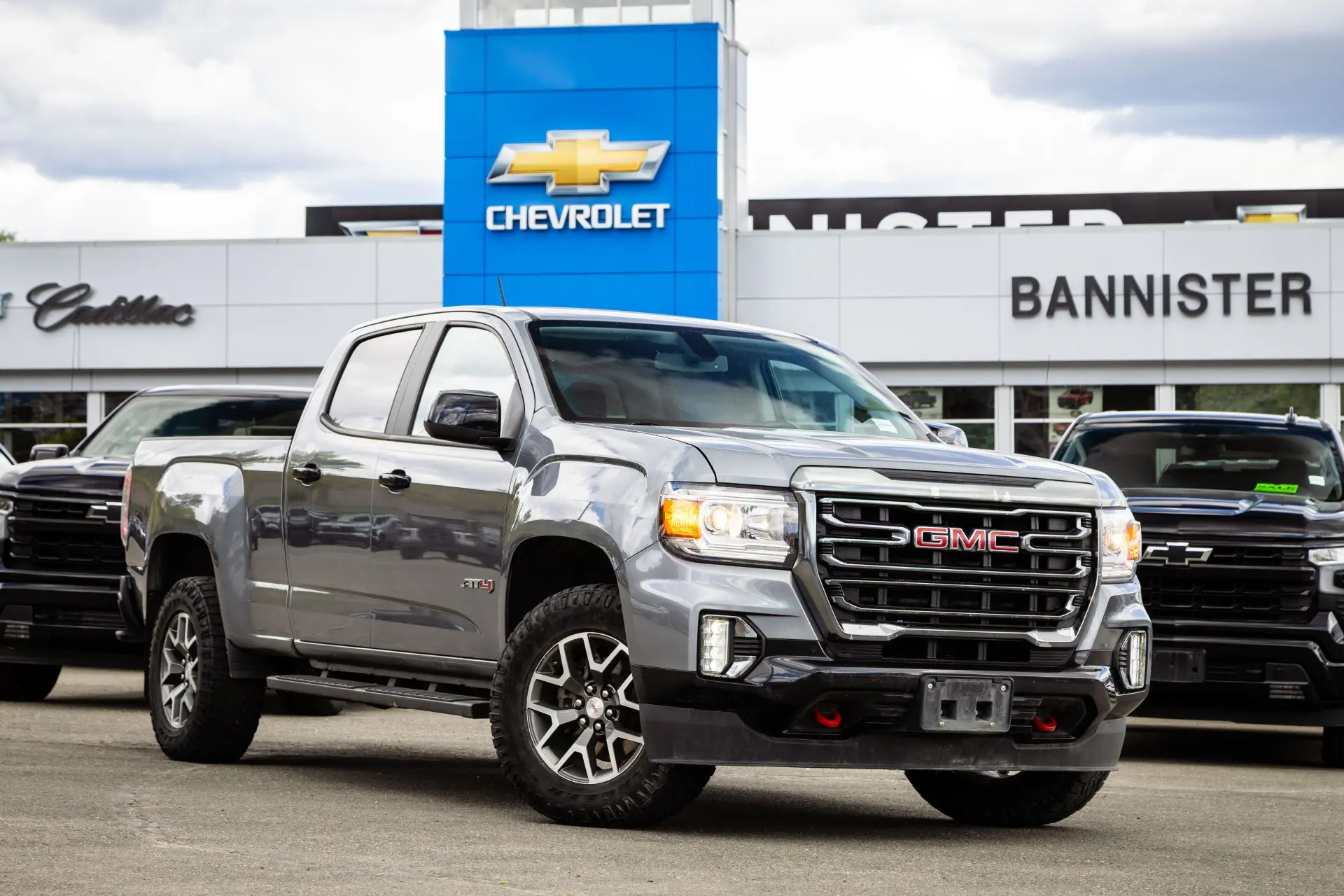 2022 GMC Canyon 4WD AT4 w/Leather
