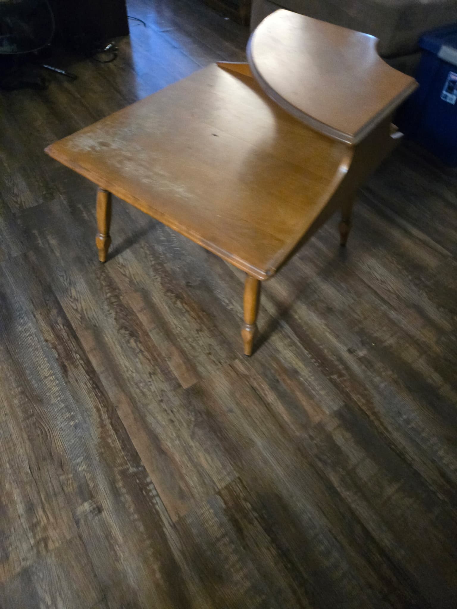 Vintage side table — photo 2